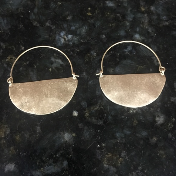 Anthropologie Rylan Crescent Hoop Earrings - Picture 3 of 7